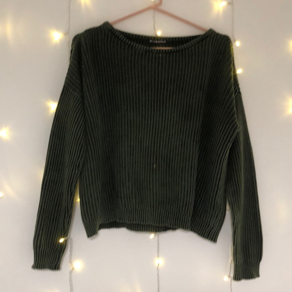 Green brandy Melville sweater